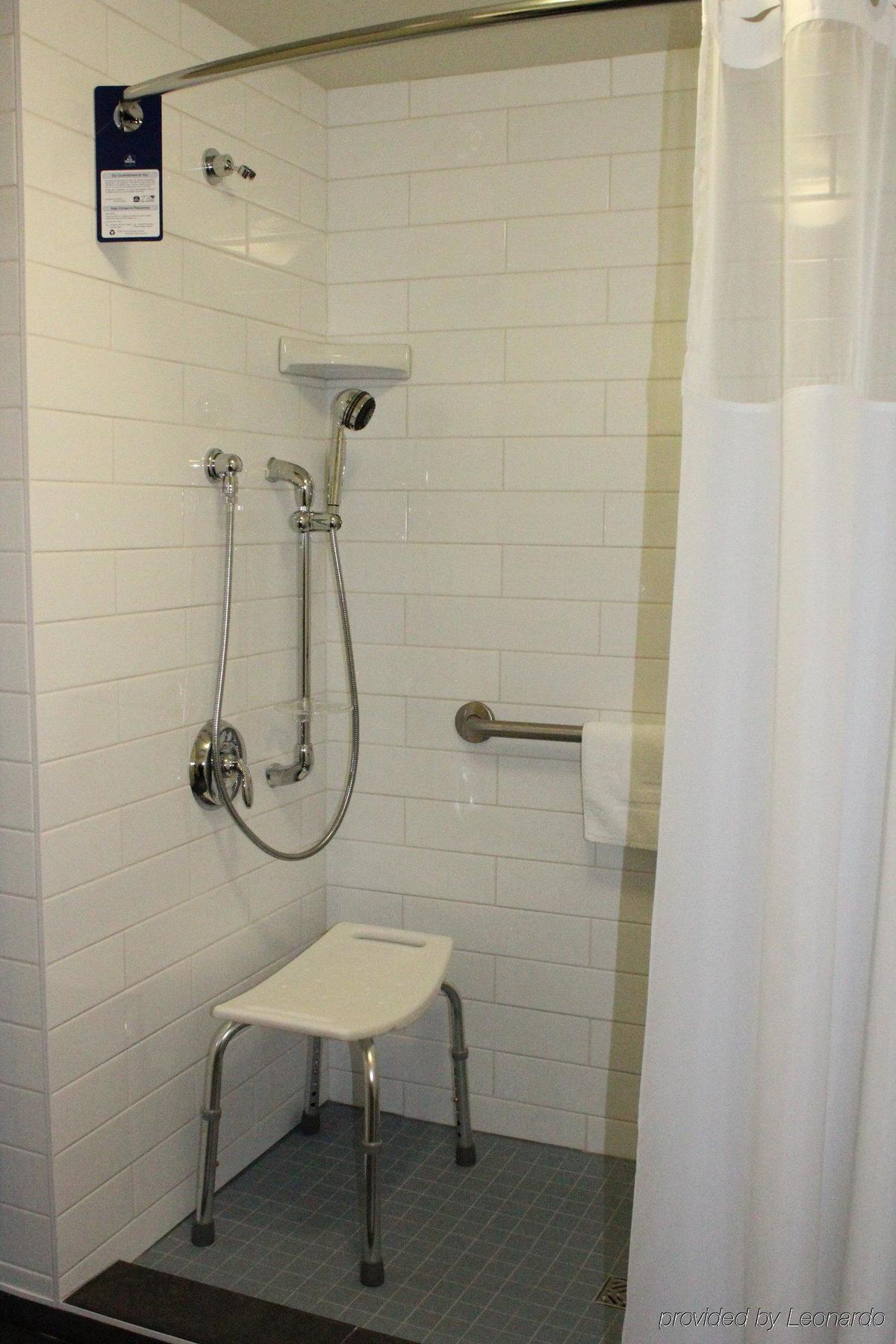 Best Western Thompson Habitación foto